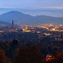 Freiburg bei Nacht